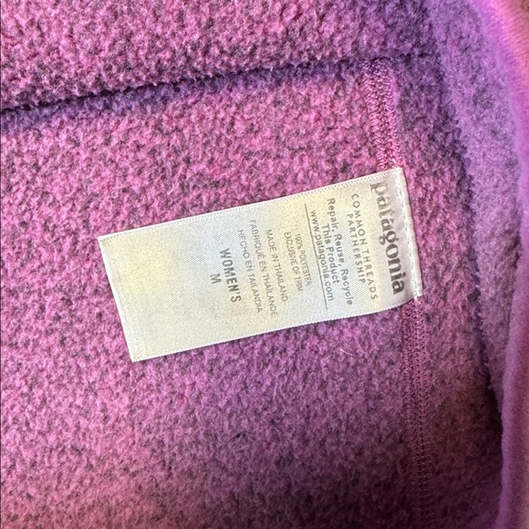 Patagonia Women's Purple Sweater - Picture 5 of 5
